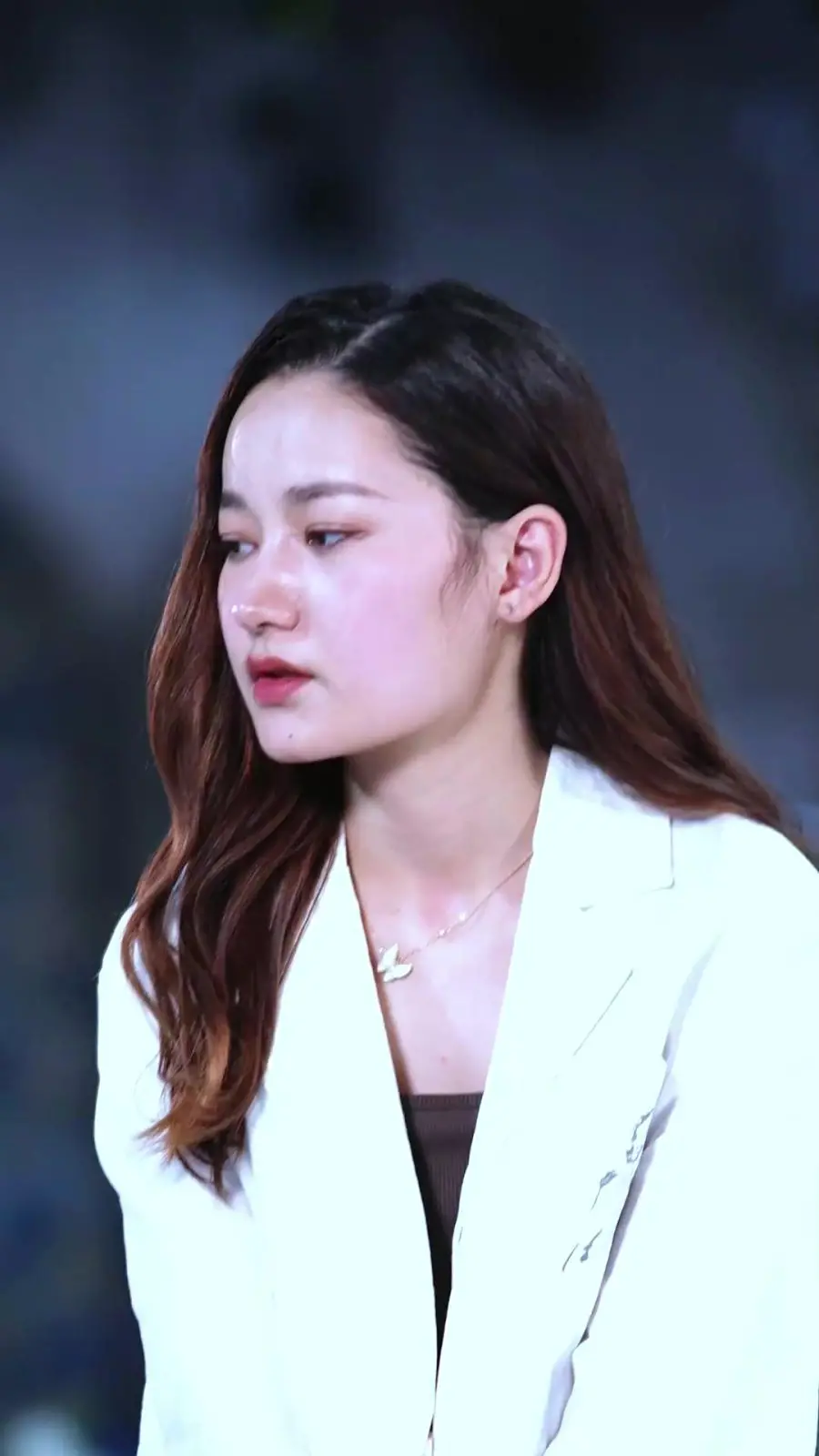 《活色生香》：沉沦情欲的浮华旧梦，探寻禁忌之爱与人性幽暗